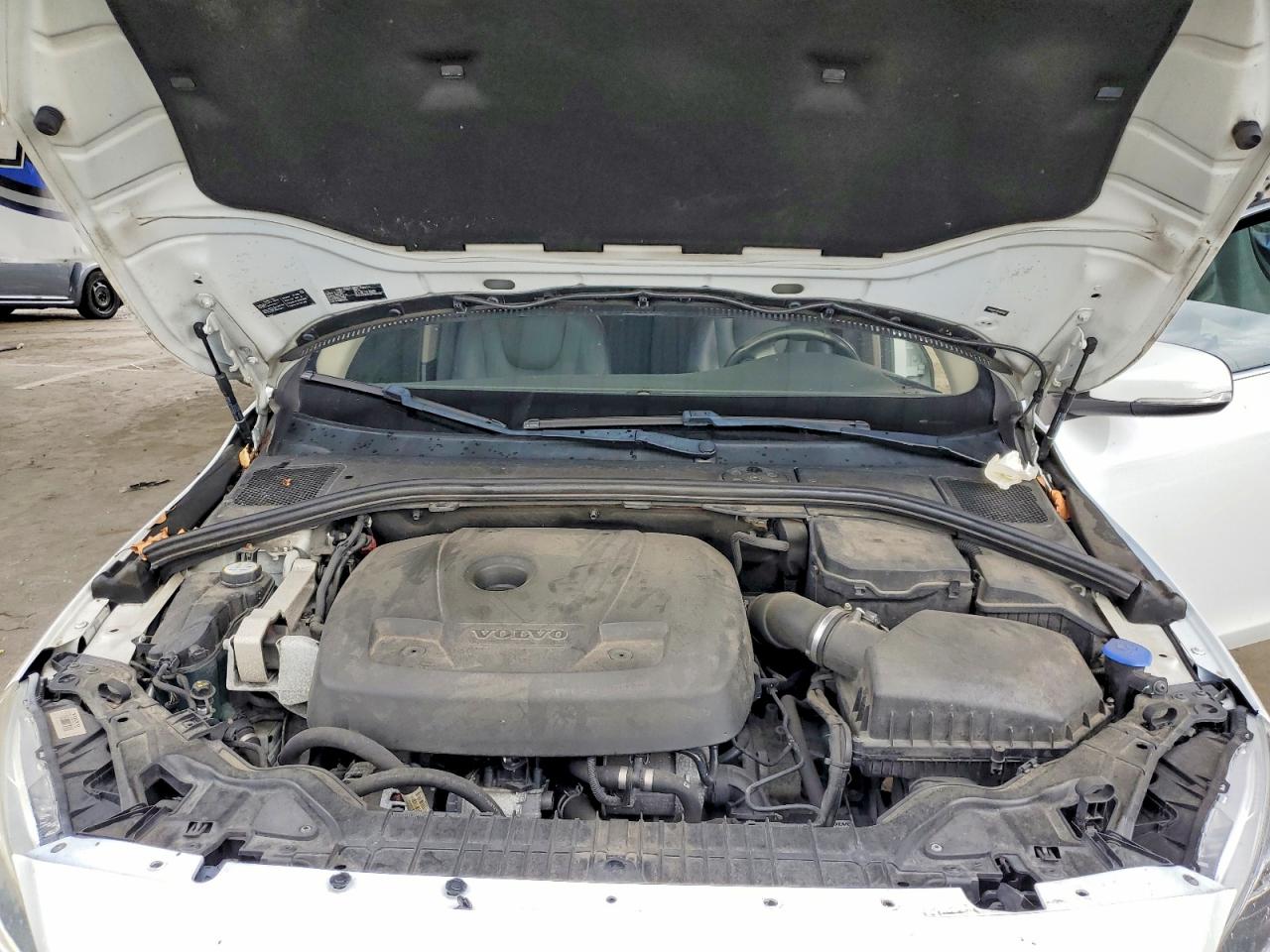 2016 VOLVO S60 SV33 Premier