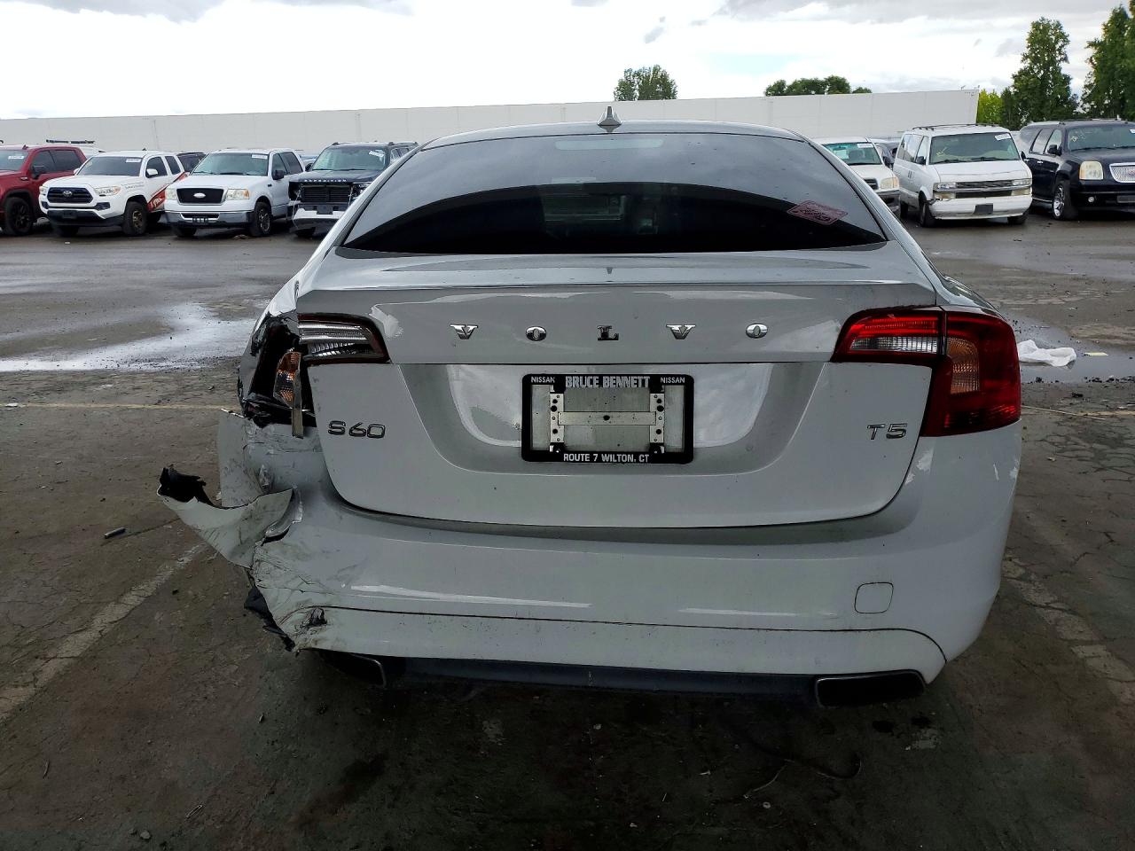 2016 VOLVO S60 SV33 Premier