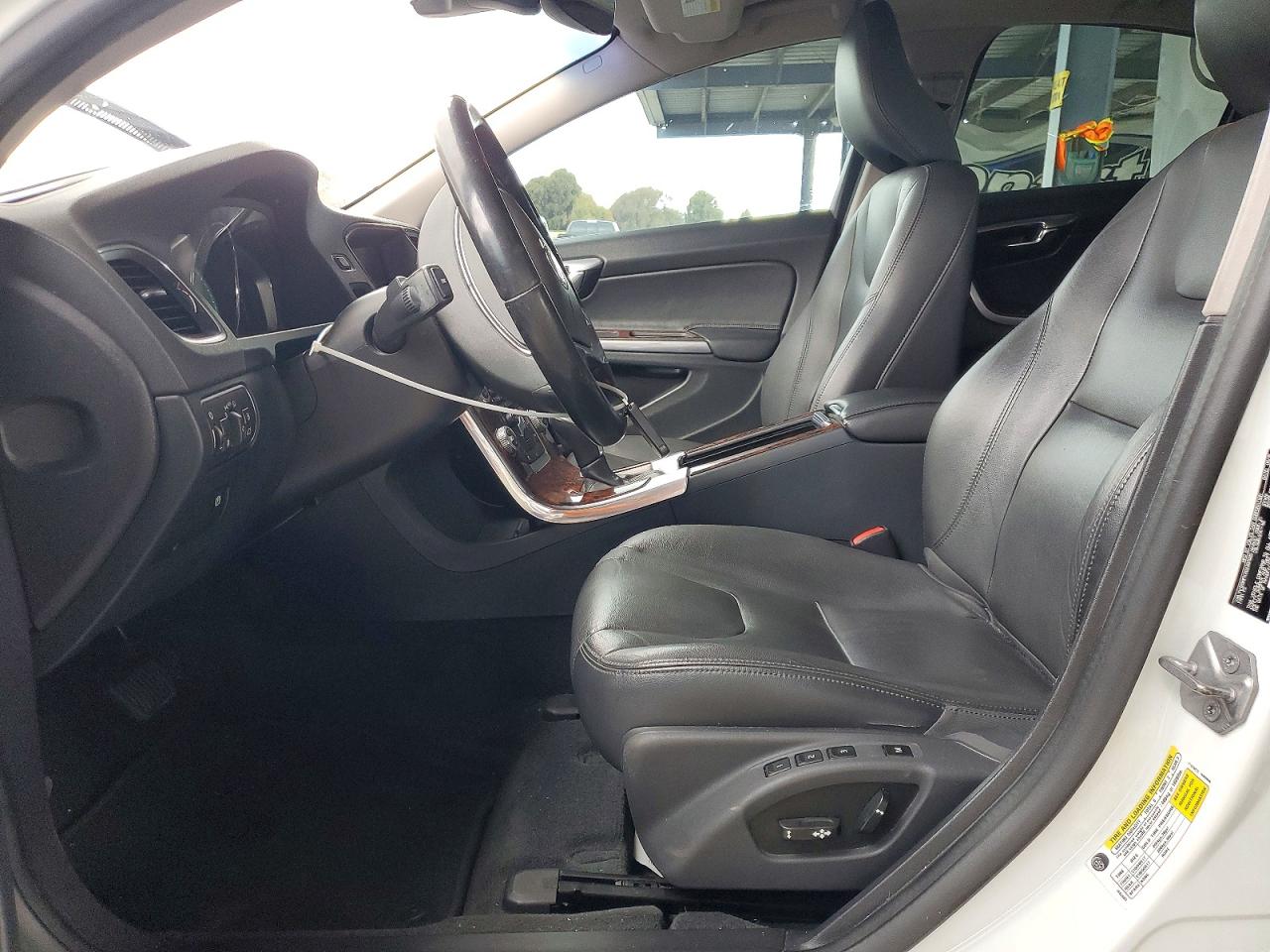 2016 VOLVO S60 SV33 Premier