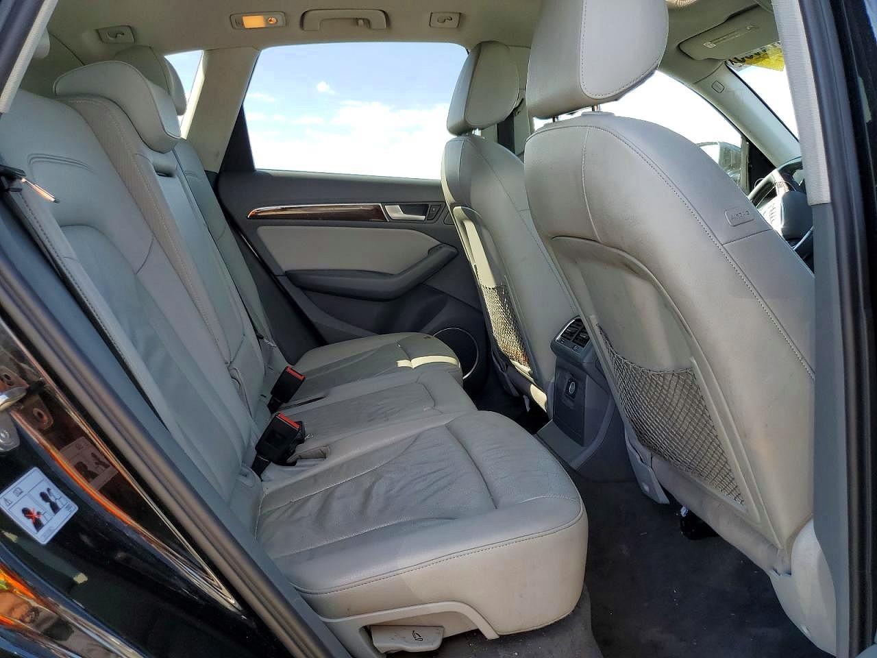 2017 AUDI Q5 quattro Premium Plus