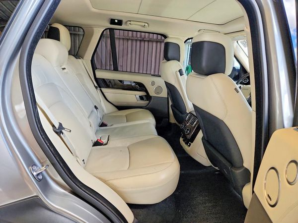 2019 LAND ROVER RANGE ROVER HSE