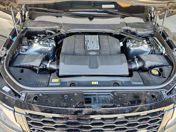 2019 LAND ROVER RANGE ROVER HSE