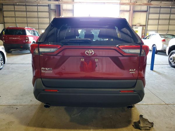 2019 TOYOTA RAV4 XLE / XLE Premium 4WD