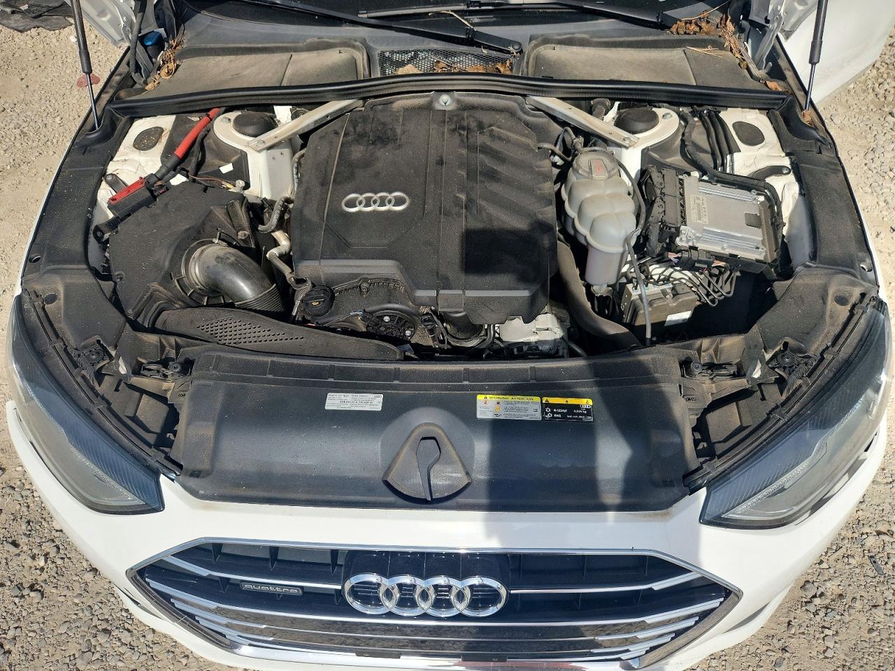 2021 AUDI A4 quattro Premium