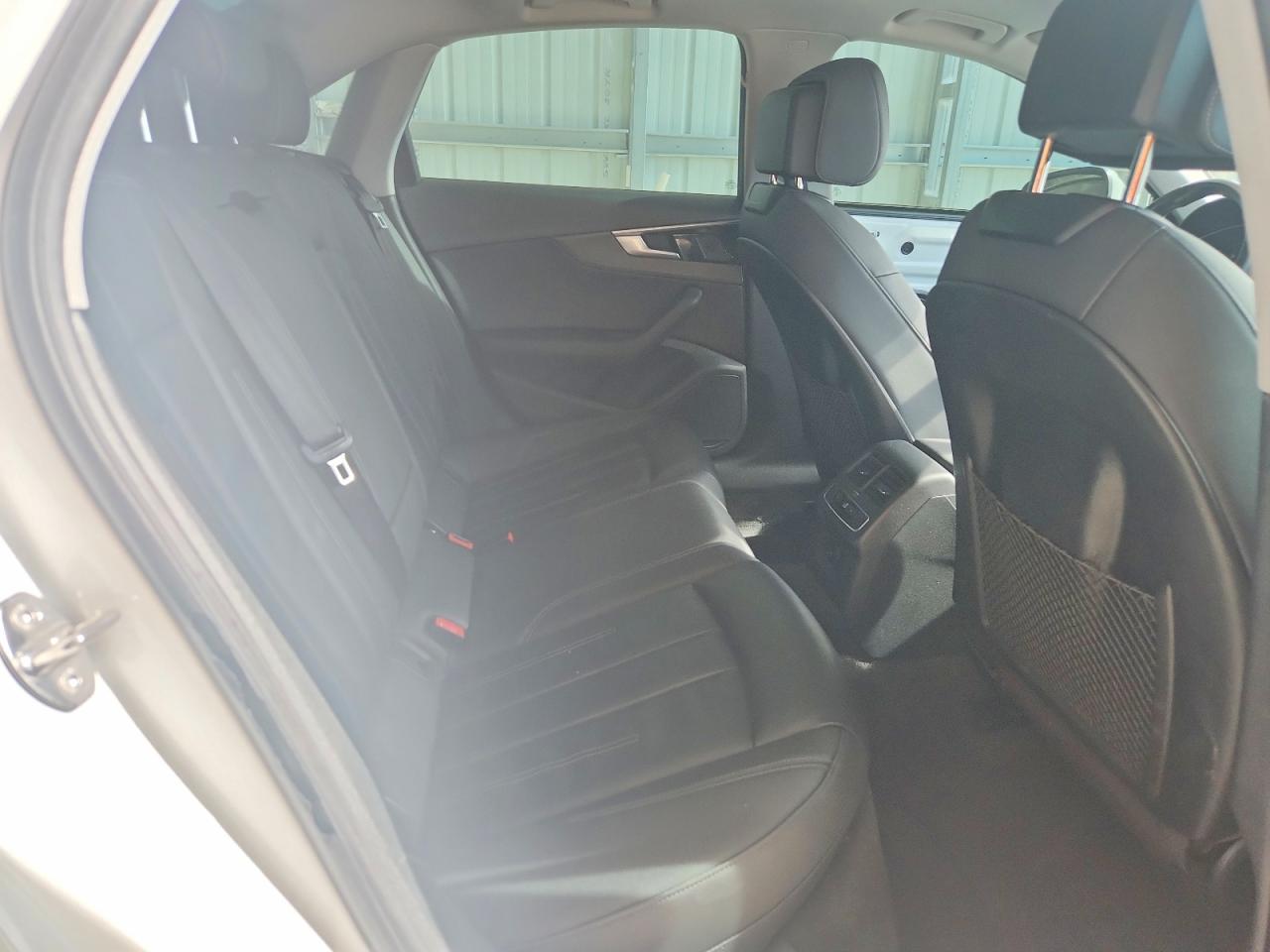 2021 AUDI A4 quattro Premium
