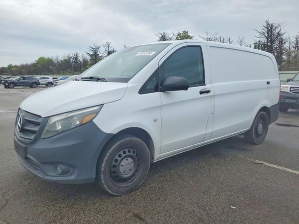 2016 MERCEDES-BENZ METRIS