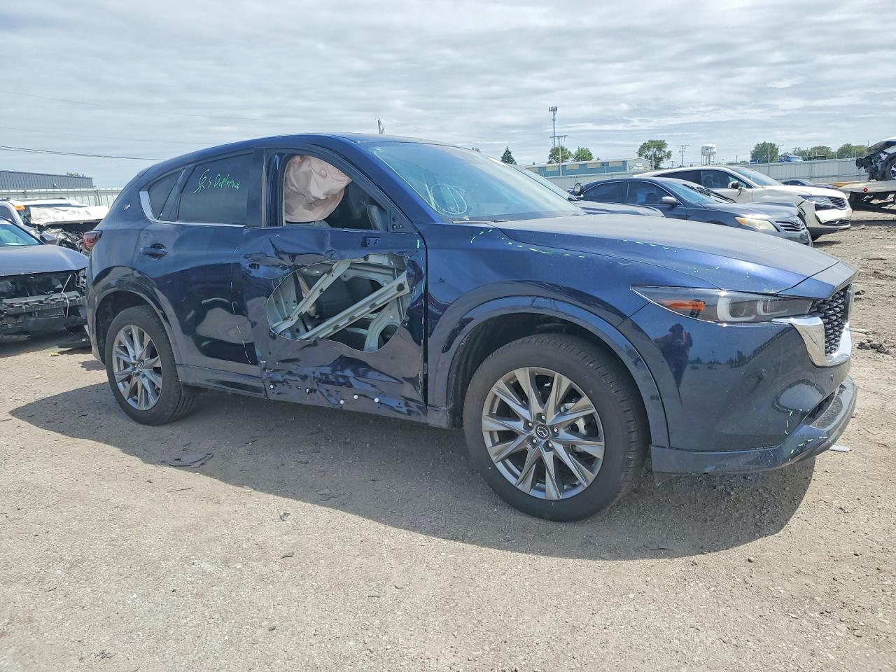 2025 MAZDA CX-5 Premium Plus