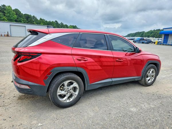 2022 HYUNDAI TUCSON SE