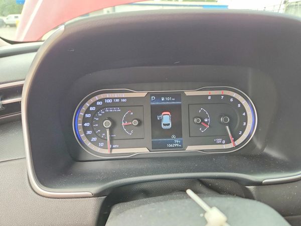 2022 HYUNDAI TUCSON SE