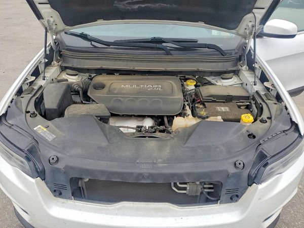 2019 JEEP CHEROKEE LATITUDE PLUS FWD