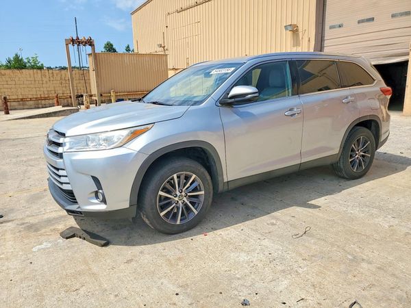 2019 TOYOTA HIGHLANDER SE/XLE