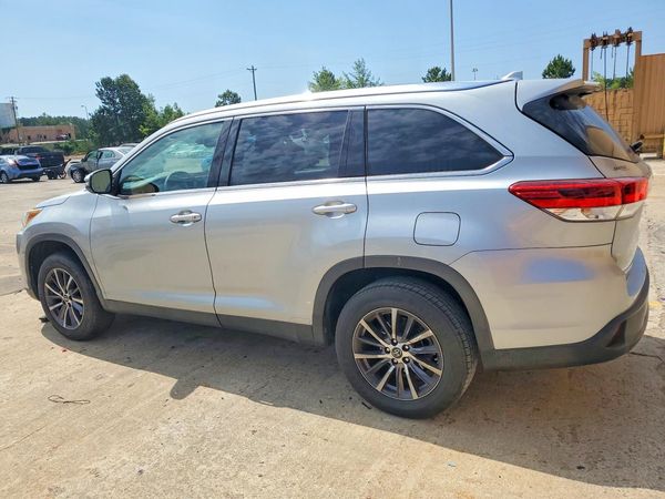 2019 TOYOTA HIGHLANDER SE/XLE