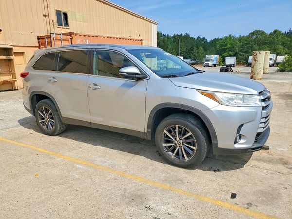 2019 TOYOTA HIGHLANDER SE/XLE