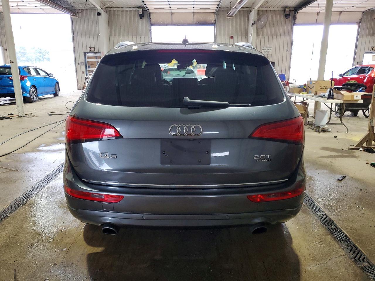 2016 AUDI Q5 quattro Premium Plus