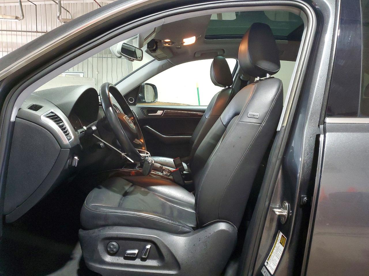 2016 AUDI Q5 quattro Premium Plus