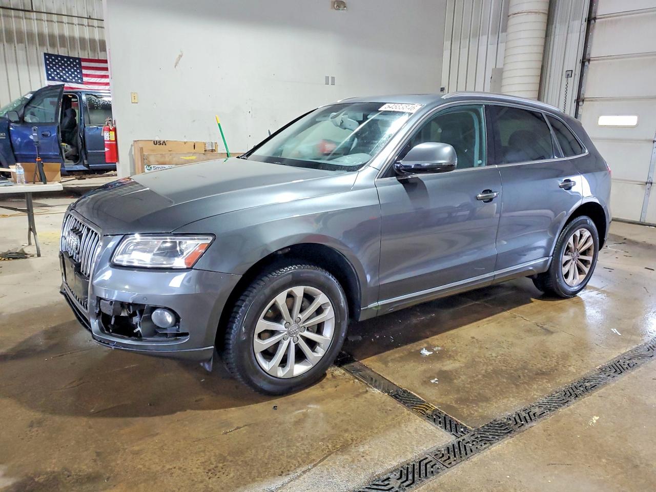 2016 AUDI Q5 quattro Premium Plus
