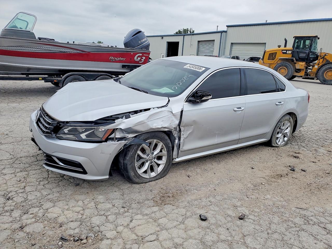 2017 VOLKSWAGEN PASSAT