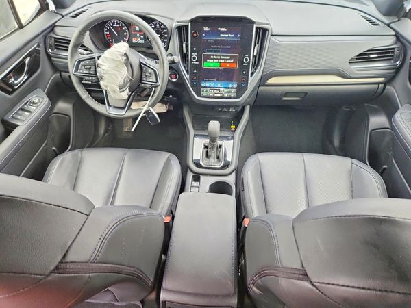 2025 SUBARU FORESTER Limited