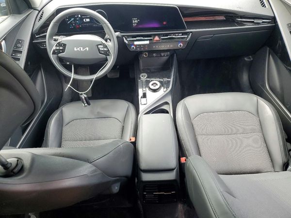 2023 KIA NIRO Wind