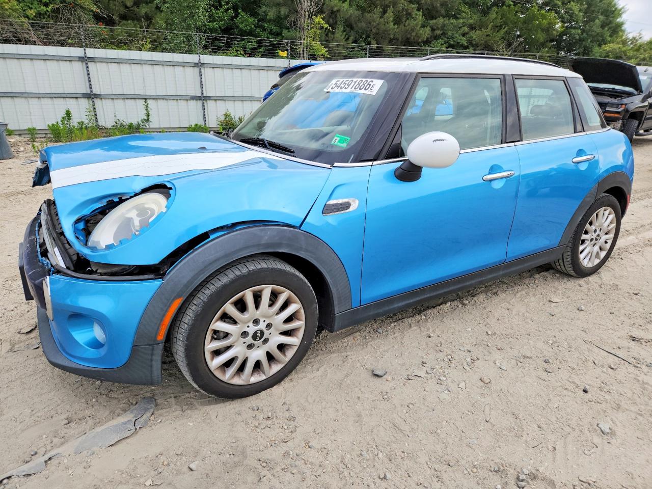 2015 MINI COOPER