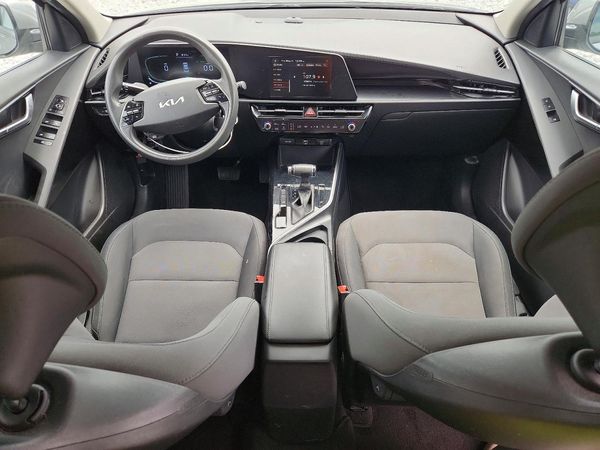 2023 KIA NIRO LX