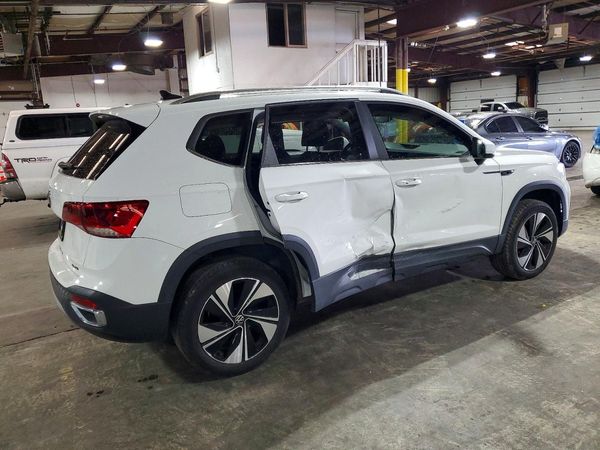 2023 VOLKSWAGEN TAOS