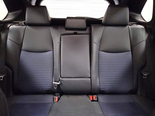2025 TOYOTA RAV4 XSE