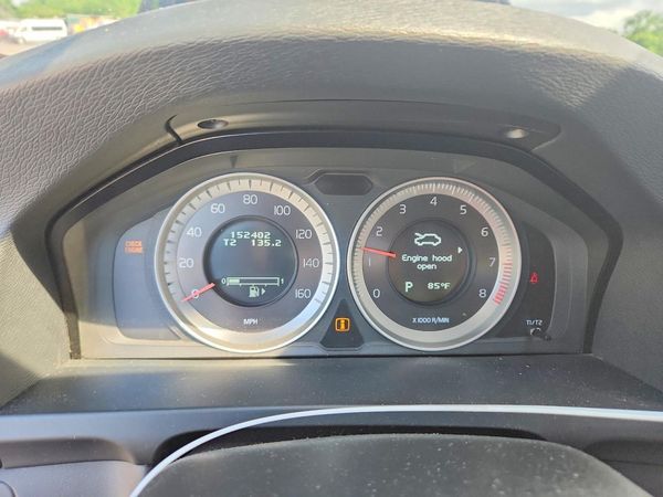 2012 VOLVO S60