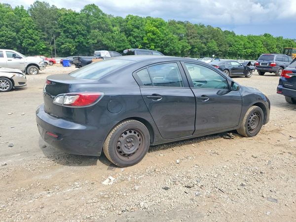 2013 MAZDA 3 SV/Base