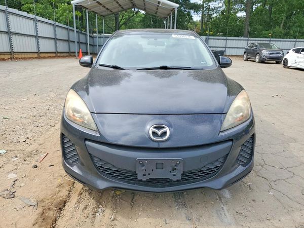 2013 MAZDA 3 SV/Base