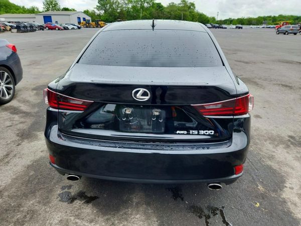 2016 LEXUS IS