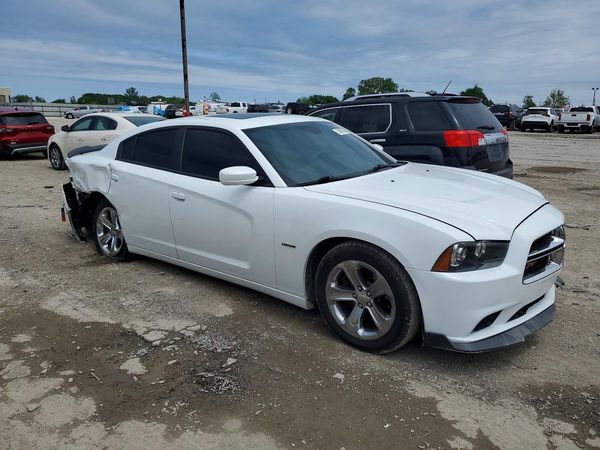 2014 DODGE CHARGER R/T