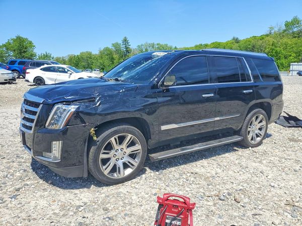 2015 CADILLAC ESCALADE Premium