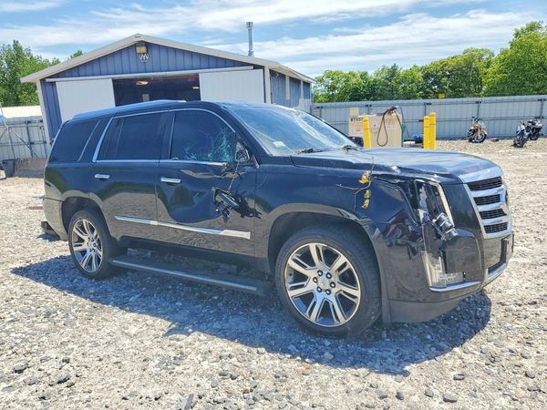 2015 CADILLAC ESCALADE Premium