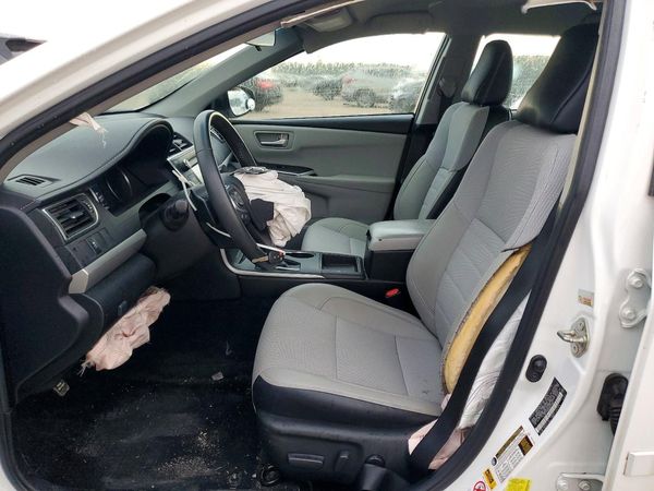 2017 TOYOTA CAMRY