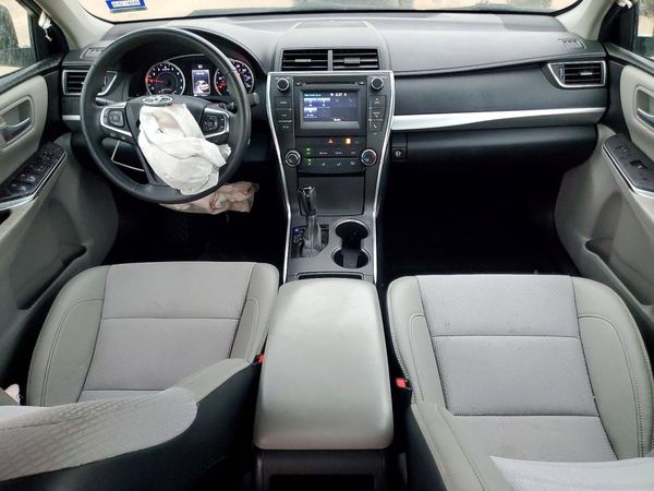 2017 TOYOTA CAMRY