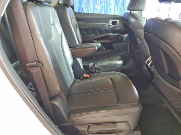 2021 KIA SORENTO SX, SXP
