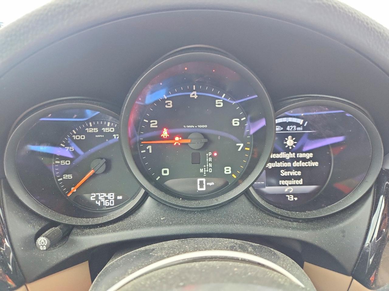 2021 PORSCHE MACAN Base