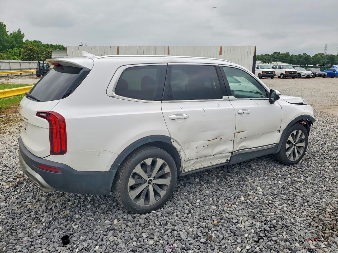 2022 KIA TELLURIDE EX