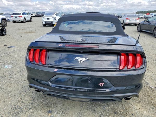 2022 FORD MUSTANG
