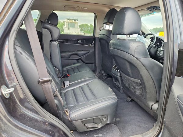2020 KIA SORENTO EX, S