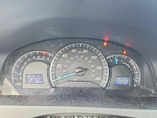 2014 TOYOTA CAMRY