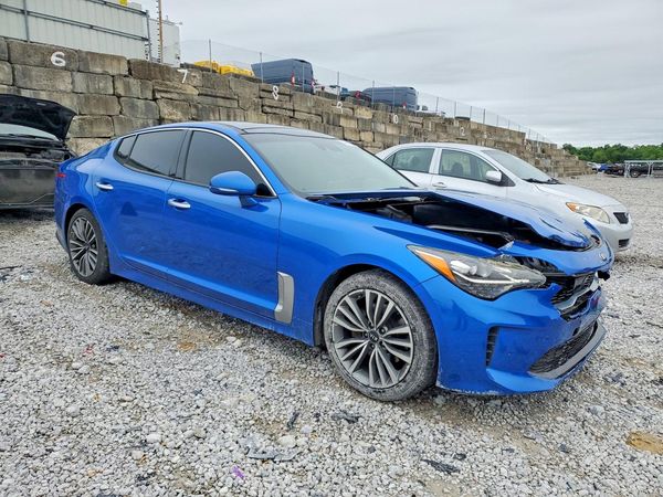 2018 KIA STINGER