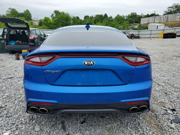 2018 KIA STINGER