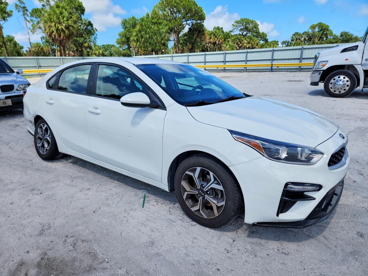 2021 KIA FORTE FE, LXS