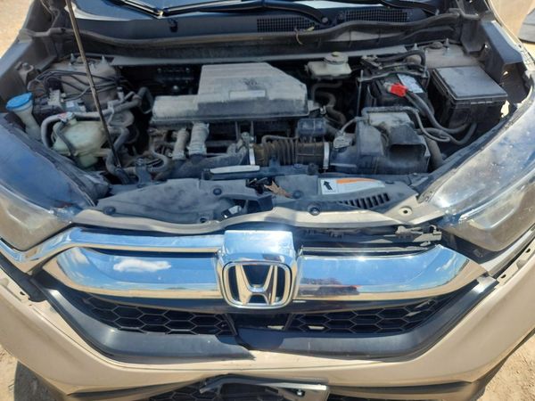 2018 HONDA CRV EX — Engine bay
