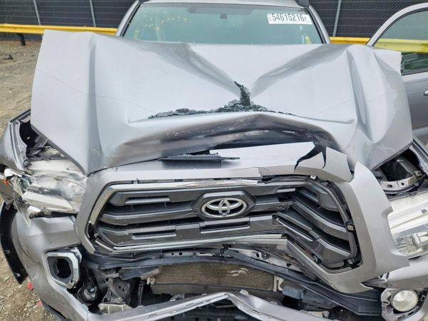2016 TOYOTA TACOMA Limited