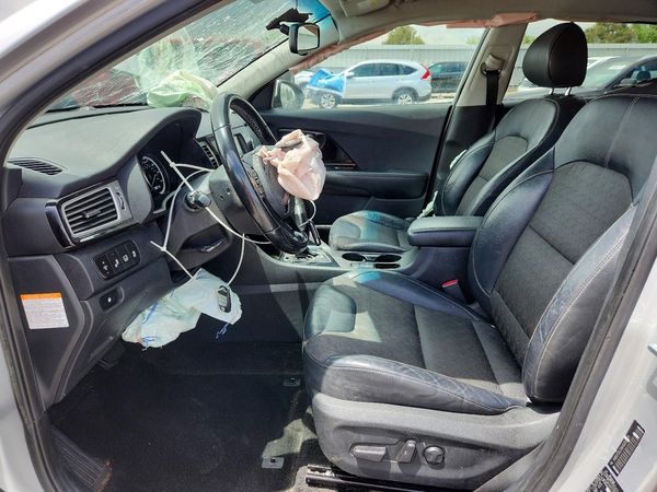 2019 KIA NIRO