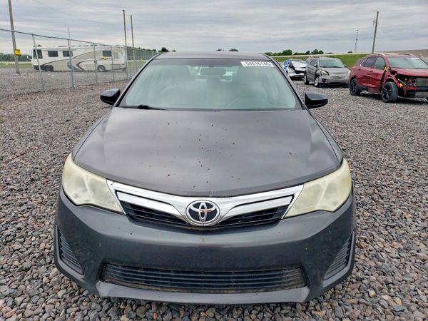 2014 TOYOTA CAMRY