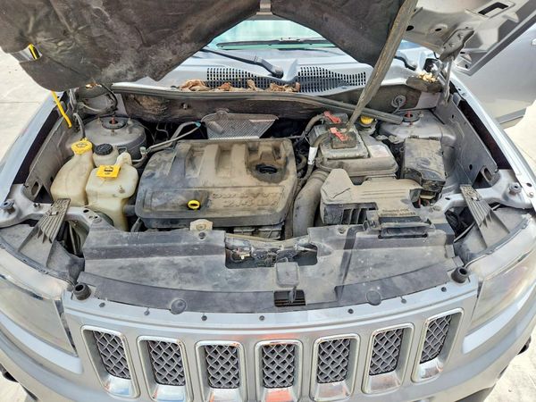 2017 JEEP COMPASS LATITUDE FWD
